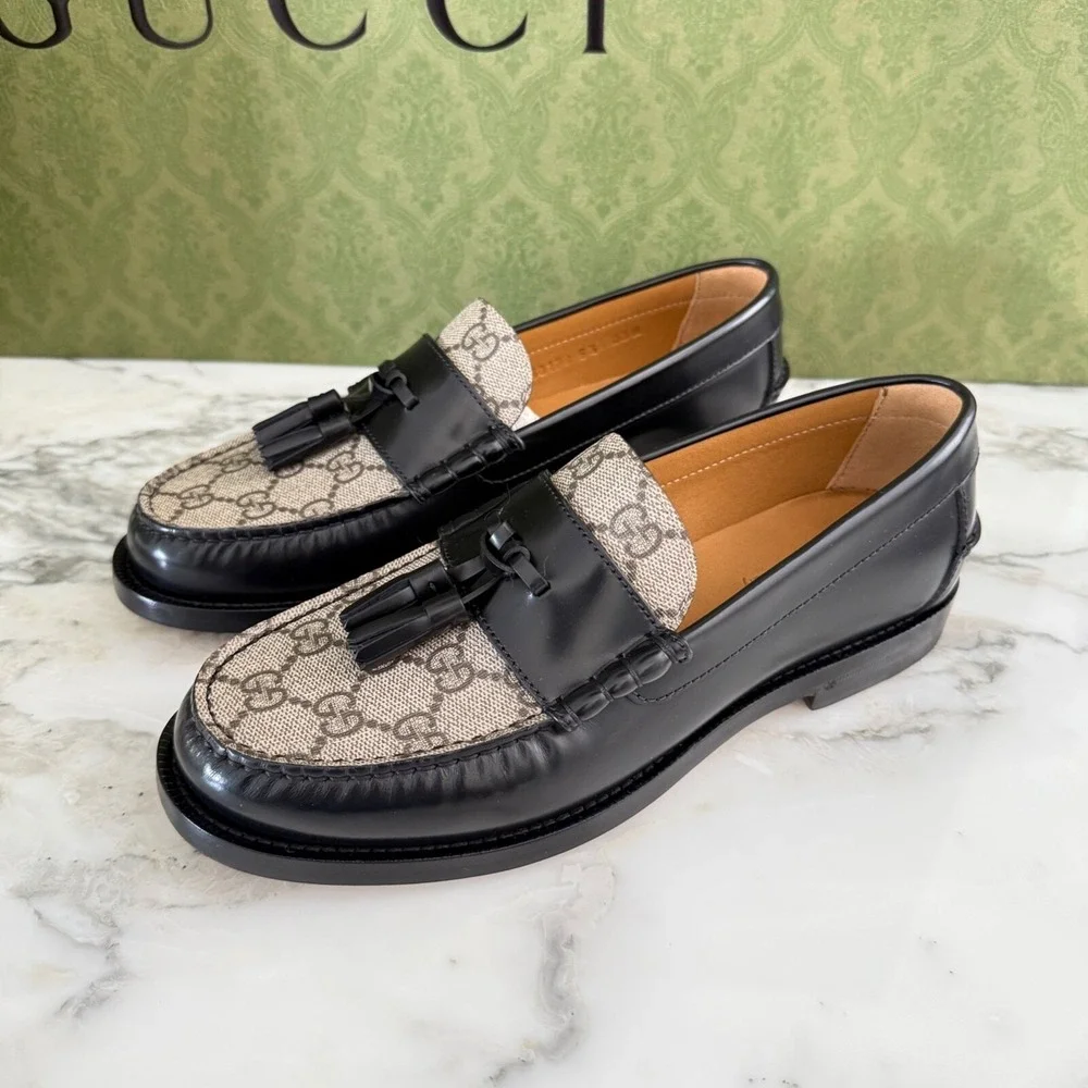 NWT Gucci 673817 Mens GG Logo Leather Loafers Shoes Black/Beige Gucci 5.5